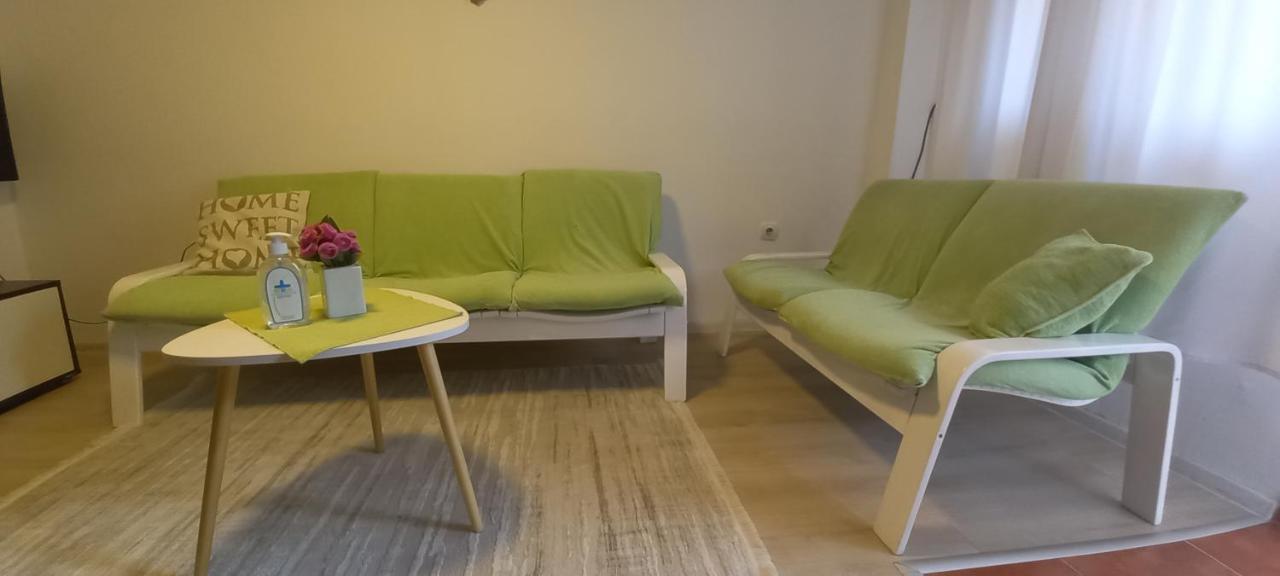 Jani Apartment City Skopje City ​​Center Buitenkant foto